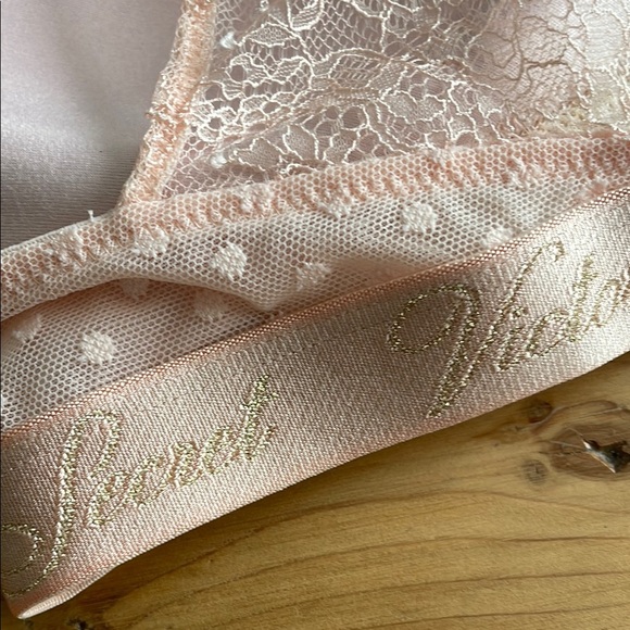 Victoria's Secret Pink and Gold Lace Bra - Picture 4 of 8